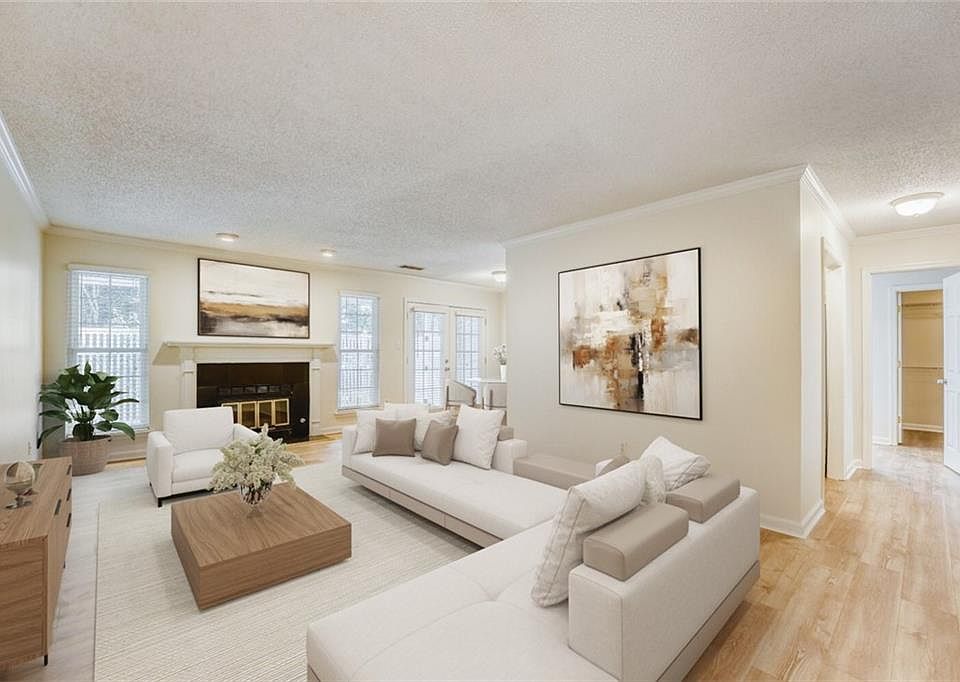 1st image of 1750 Clairmont Rd APT 4