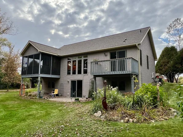 1739 97th Ave, Hammond, WI 54015