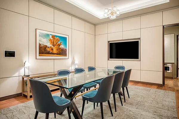 Rented by Compass | media 49