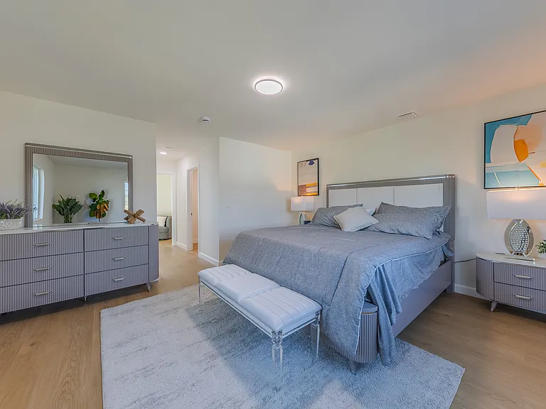 714 Genoa St — Photo 30