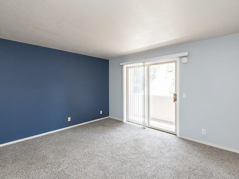 1050 NE Butler Market Rd #36 — Photo 16