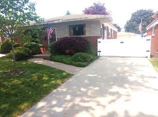 3930 Roger Ave, Allen Park, MI 48101