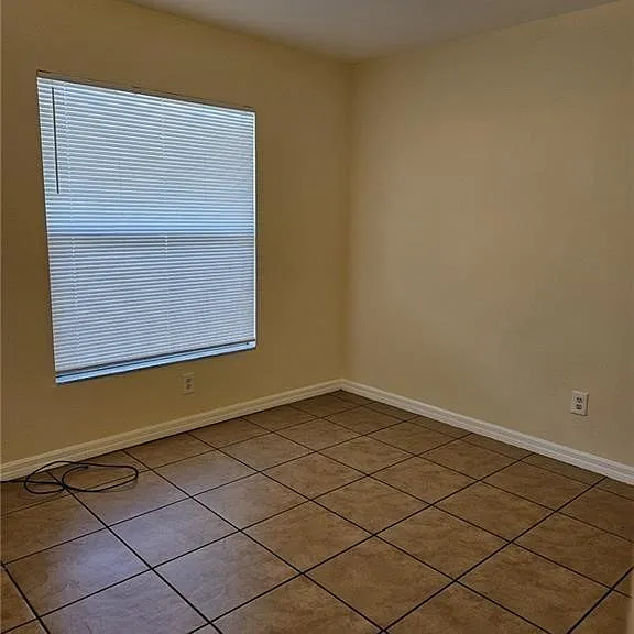 713 Jenna Ave S — Photo 8