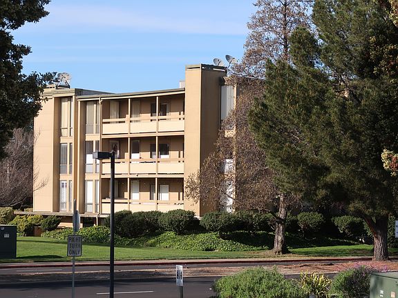 3rd Floor Unit