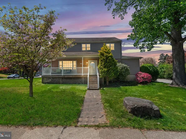 600 Maplewood Rd, Springfield, PA 19064