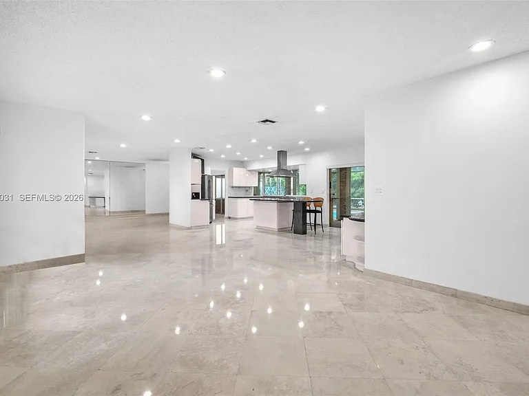 3441 N Hills Dr — Photo 5