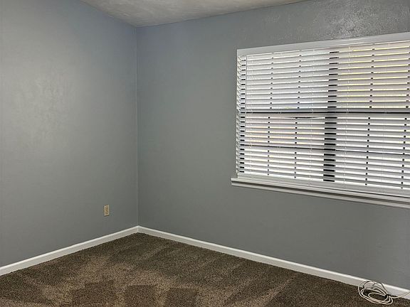 5th image of 1455 Bent Willow Dr APT B