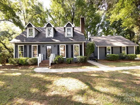13020 Marlstone Ln, Charlotte, NC 28215