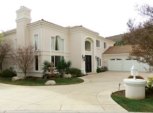 3905 Cresthaven Dr, Thousand Oaks, CA 91362