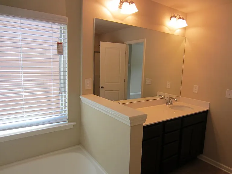 5125 Acworth Landing Dr — Photo 16