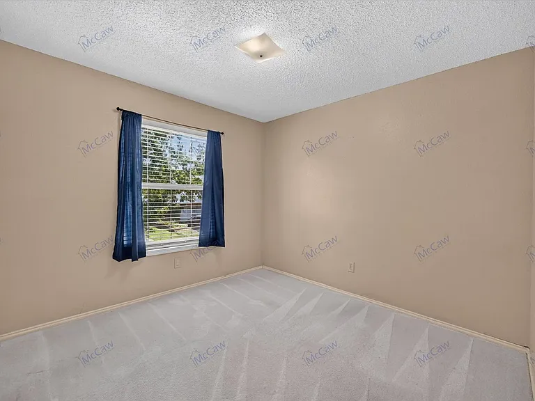 7845 Ember Oaks Dr — Photo 12