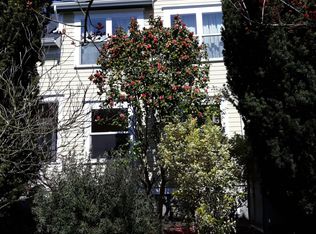 420 N 62nd St, Seattle, WA 98103