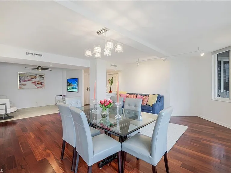 4041 Gulf Shore Blvd N #204 — Photo 7