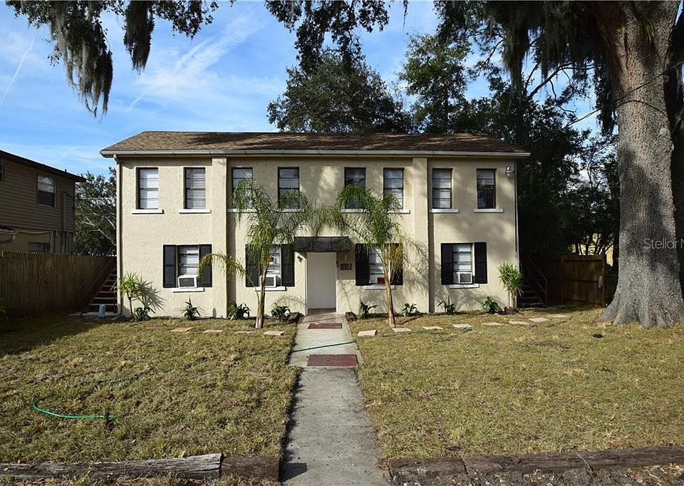 1st image of 301 Avenue B SE APT 1