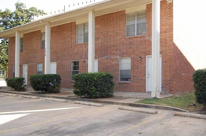 Exterior Front View