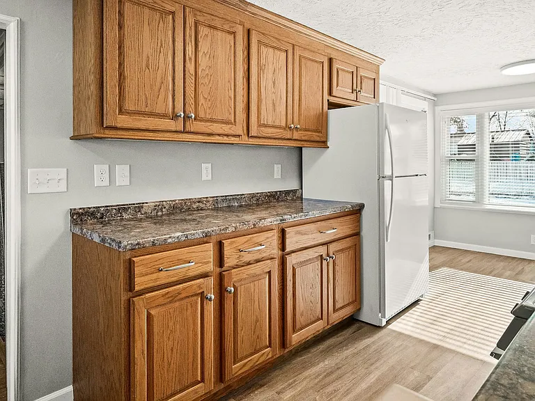 1508 Wilson St — Photo 25