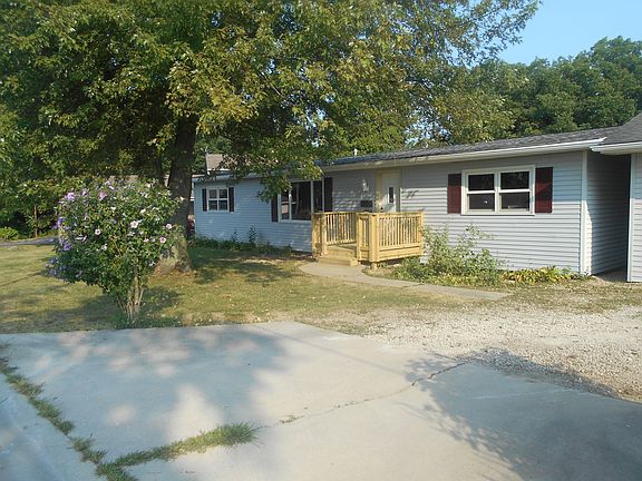 2nd image of 1205 Greenly St