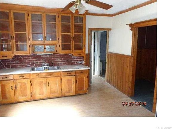 4th image of 175 Kirby Ave