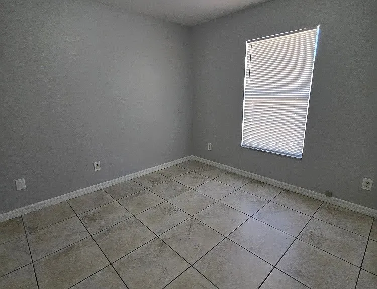 2419 Joe Ave S — Photo 7