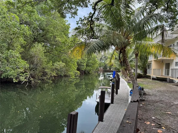 1860 Venice Park Dr APT 101, North Miami, FL 33181