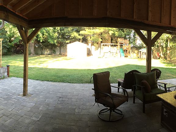 5th image of 80 Meyer Ln