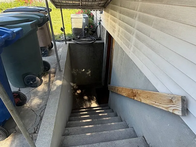 130 W Westwood Ave — Photo 44