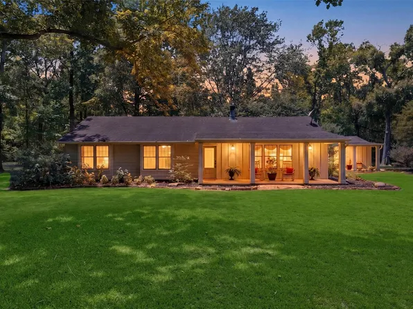70 Oak Leaf Dr, Huffman, TX 77336