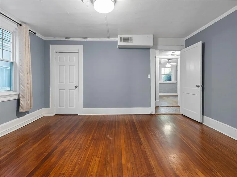 164 4th St NE #9 — Photo 15