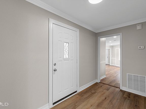 3rd image of 119 Stateny Ln