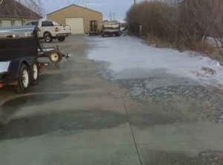 6104 Happy Ln, Nampa, ID 83686