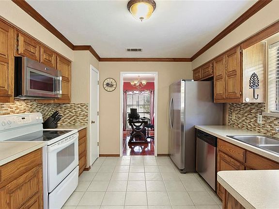 4th image of 3244 Sailmaker Ln