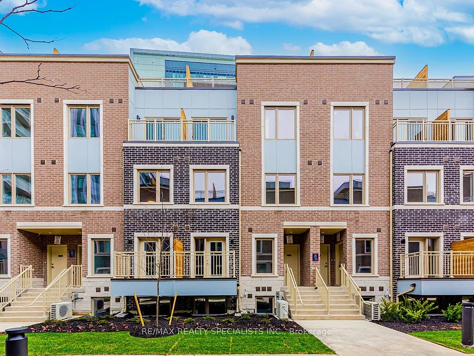 39 Honeycrisp Cres #77