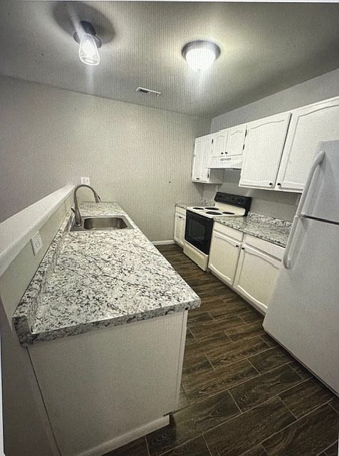 1st image of 3 Plantation Ln #C