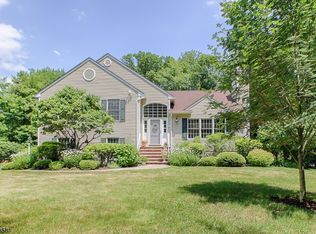 109 Harter Rd, Morristown, NJ 07960