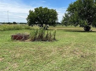 603 W Apache St, Lindsay, OK 73052