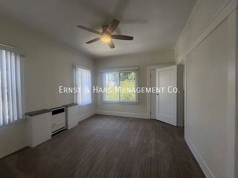 1249 Pine Ave — Photo 12