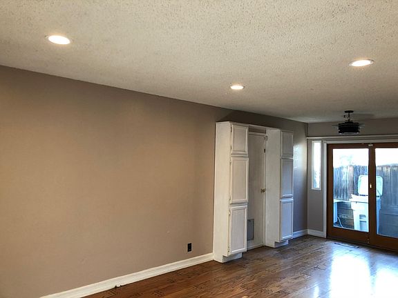 3rd image of 40935 Cantare Pl