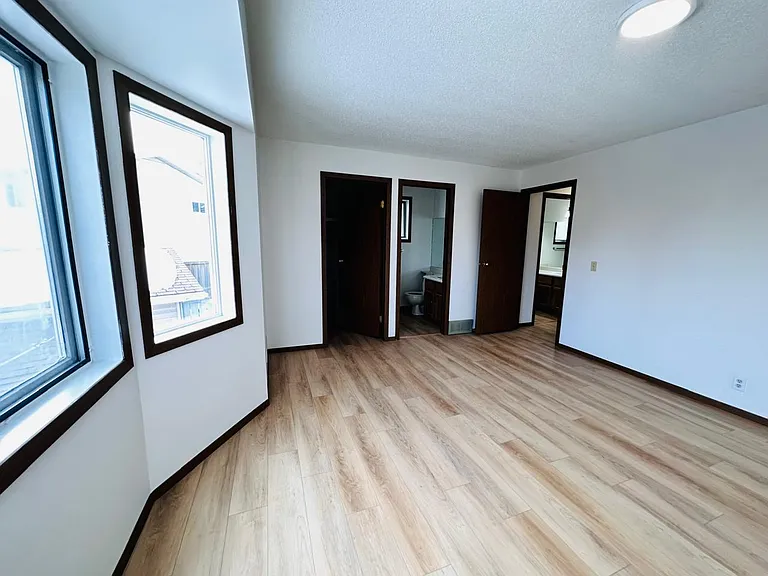 91 Riverbrook Way SE — Photo 17