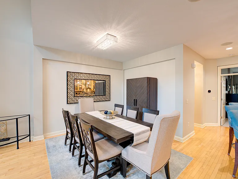 8 Astor Pl — Photo 15