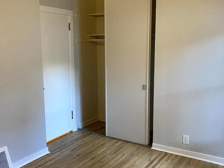 2902 Texas Ave S — Photo 9