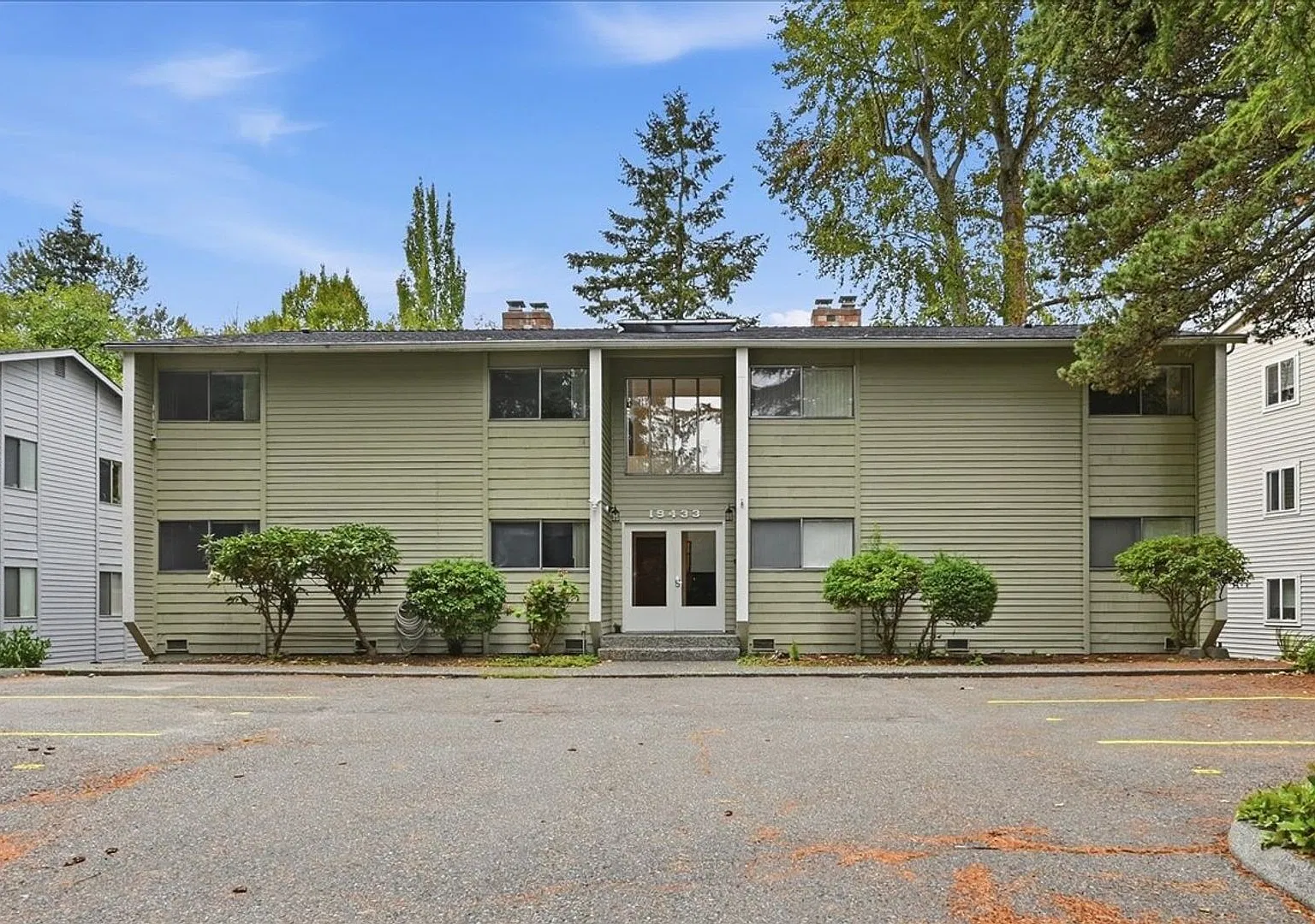 19433 28th Avenue NE - Neuhold — Photo 1