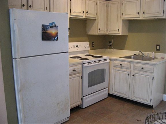 4th image of 1 Birch Ln