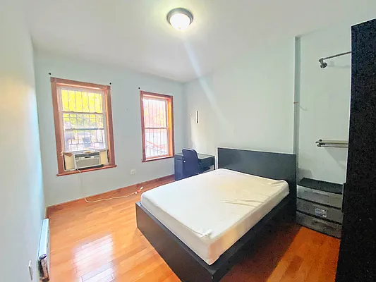 Rented by Corcoran | media 46