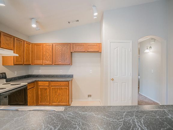 3rd image of 12910 W Scotts Dr