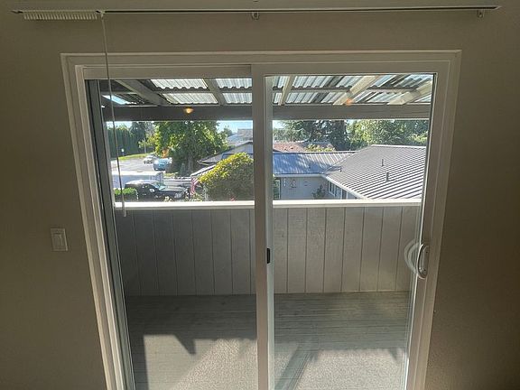 5th image of 348 Whitesell Ave W APT 3