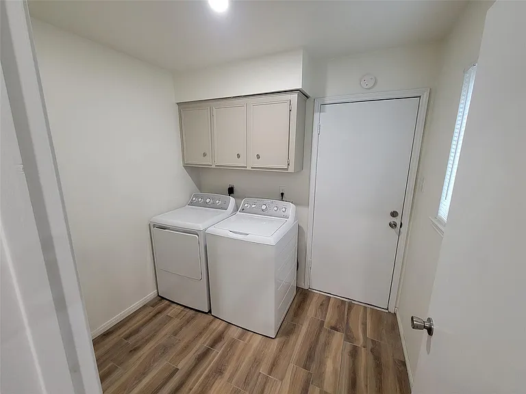 15911 Haven Hills Dr — Photo 6