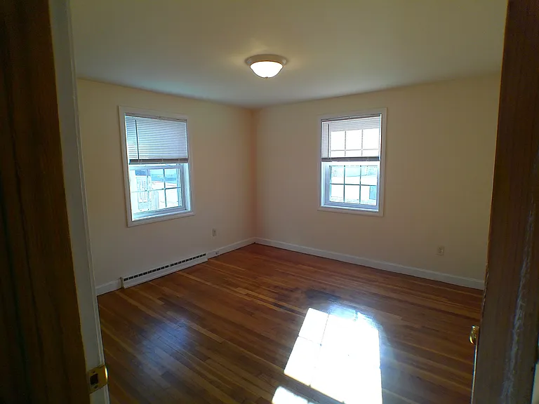 17 Hazelton St #1 — Photo 7