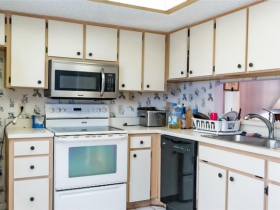 5th image of 38323 Ironwood Pl