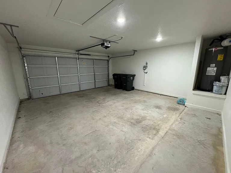 1410 Cedar River Ln — Photo 41