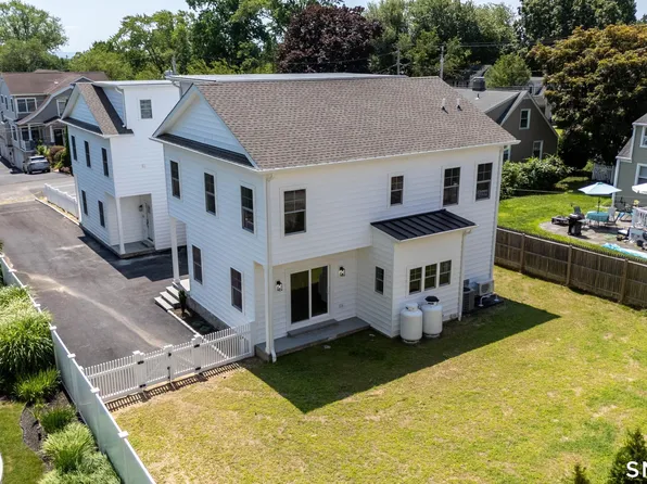 30 country Road, Fairfield, CT 06824